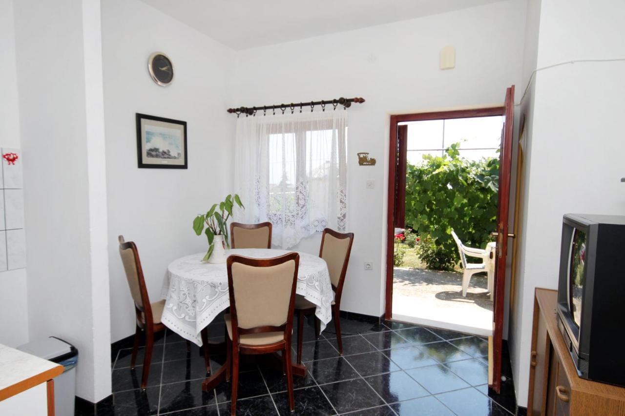 Apartments With A Parking Space Novi Vinodolski - 5600 Luaran gambar