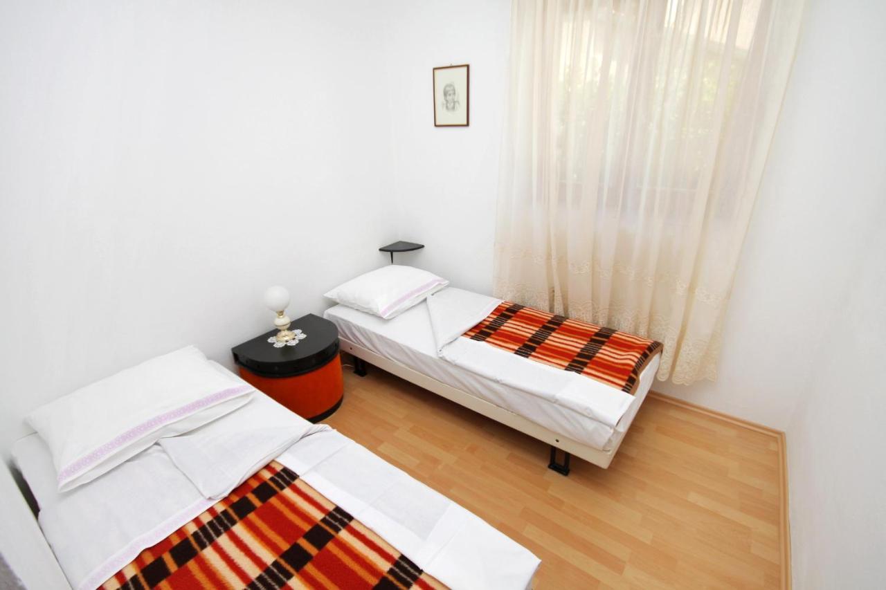 Apartments With A Parking Space Novi Vinodolski - 5600 Luaran gambar