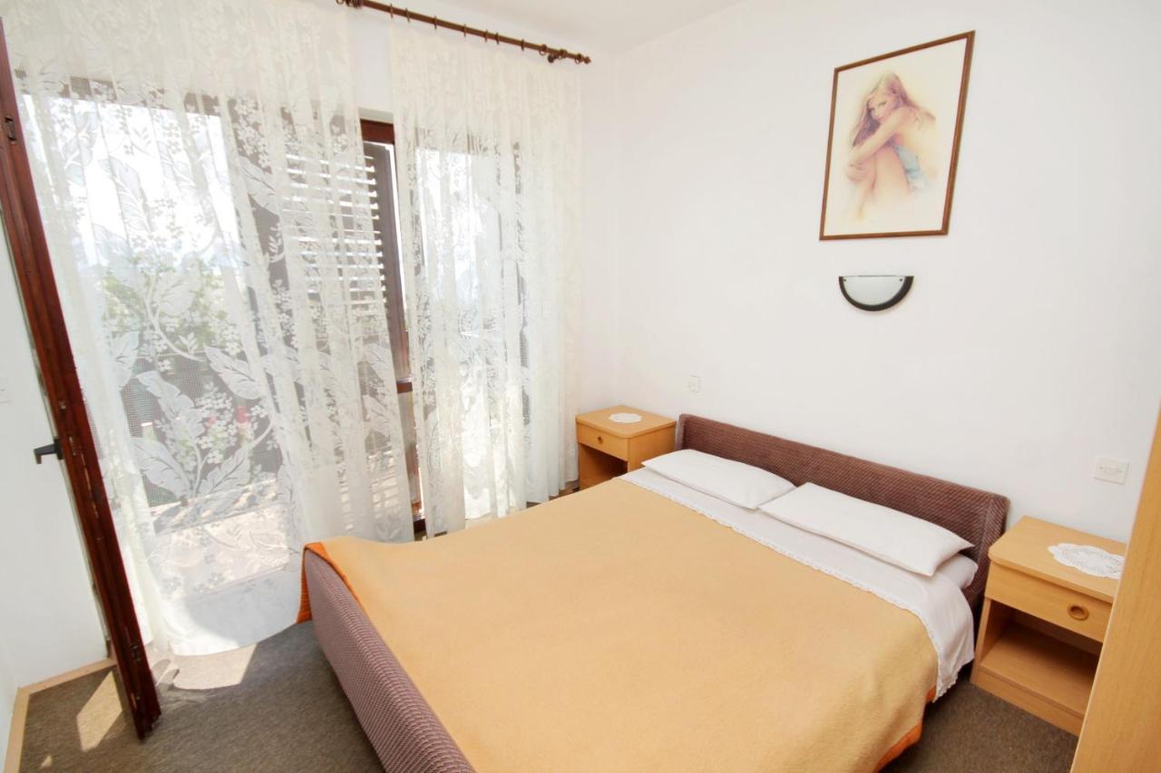 Apartments With A Parking Space Novi Vinodolski - 5600 Luaran gambar